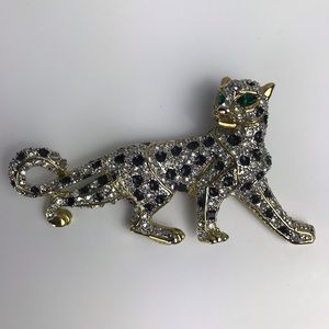 Jaguar Cat Crystal Pin